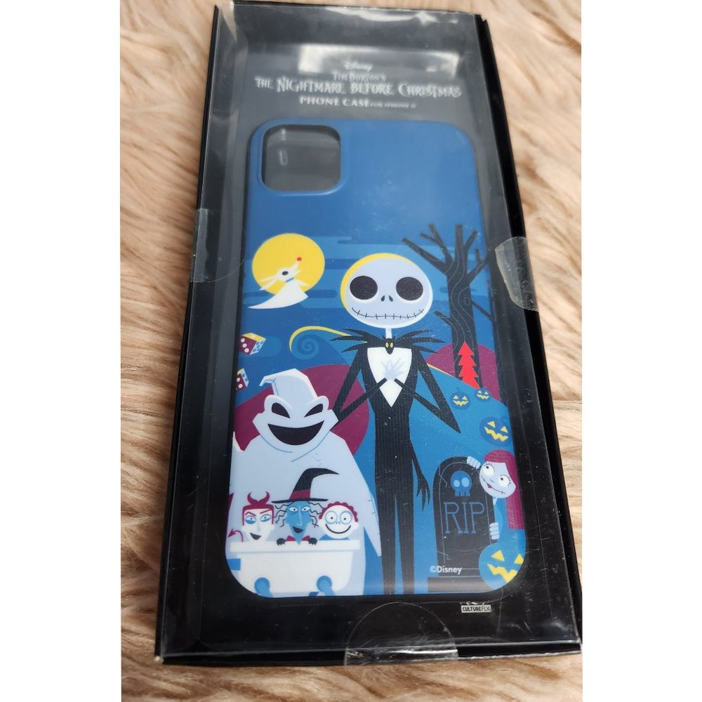 NIB DISNEY TIM BURTON'S THE NIGHTMARE BEFORE CHRISTMAS -IPHONE 11